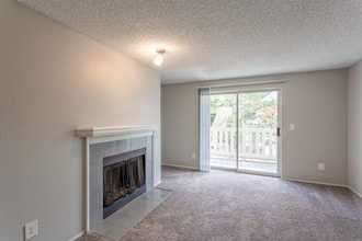 Timber Flats in Kent, WA - Building Photo - Interior Photo