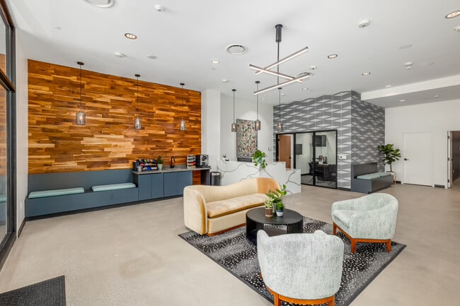 The Stanza in Pittsburgh, PA - Building Photo - Lobby