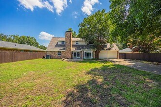 3435 Janlyn Ln in Farmers Branch, TX - Foto de edificio - Building Photo