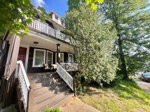 35 Matchett St, Unit 1 in Boston, MA - Foto de edificio - Building Photo