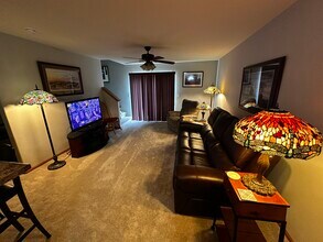 140 War Admiral Lane in North Liberty, IA - Building Photo - Building Photo