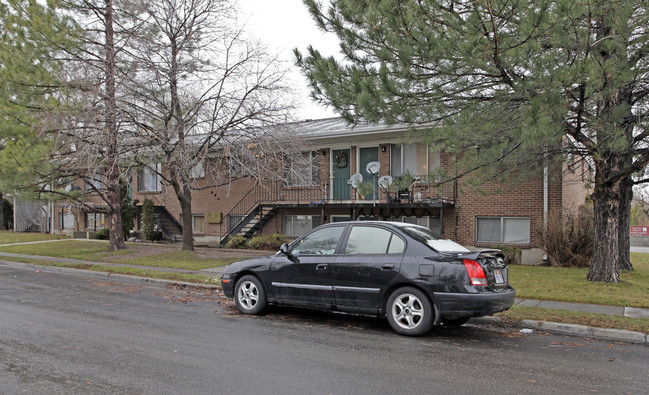 273-285 E Whitlock Ave in Salt Lake City, UT - Foto de edificio - Building Photo