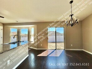 648 W Marguerita Dr in Citrus Springs, FL - Building Photo - Building Photo