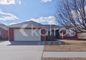 704 SW 161st St in Oklahoma City, OK - Building Photo