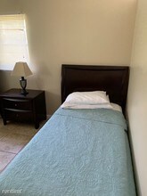 13825 S Indian River Dr in Jensen Beach, FL - Building Photo - Building Photo