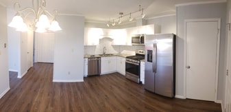 4450 Township Dr in Oakwood, GA - Building Photo