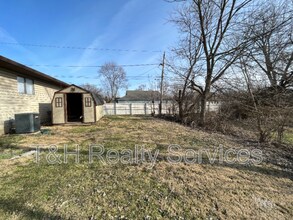 1655 Walker Ave in Indianapolis, IN - Building Photo - Building Photo