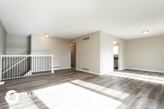 15889 E 8th Cir in Aurora, CO - Building Photo - Building Photo