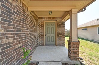 411 Langely in Kyle, TX - Building Photo - Building Photo