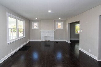 1707 Sterling Ave in Cincinnati, OH - Building Photo - Building Photo