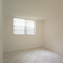 3000 NW 48th Terrace in Lauderdale Lakes, FL - Building Photo - Building Photo