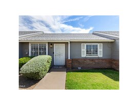 5960 W Oregon Ave, Unit 120 in Glendale, AZ - Building Photo