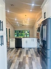 1070 NW 53rd St in Pompano Beach, FL - Building Photo - Building Photo