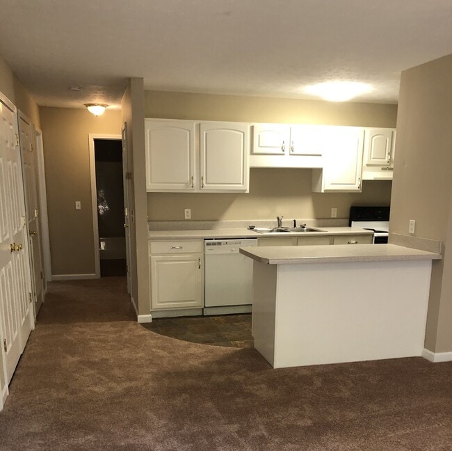1360 Maddux Ave in Cookeville, TN - Building Photo - Building Photo