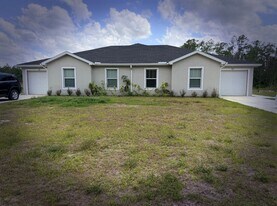 361-363 Greenbriar Blvd in Lehigh Acres, FL - Building Photo