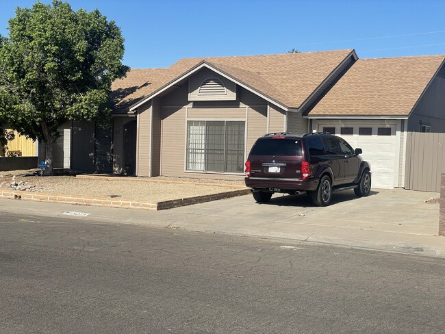 property at 5238 N 74th Dr