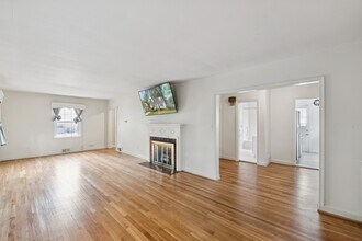 4603 Knox Rd in College Park, MD - Building Photo - Building Photo