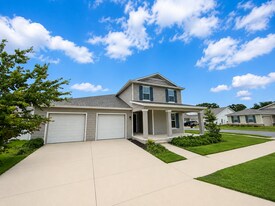7045 SW 65th St in Ocala, FL - Building Photo
