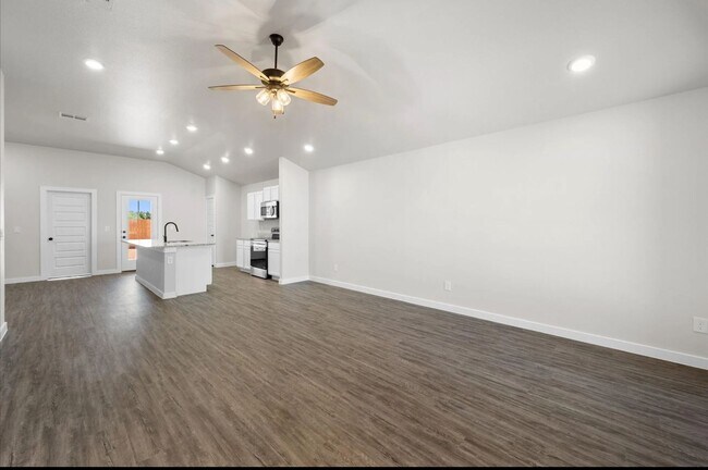 2147 Langford Ave in Lubbock, TX - Building Photo - Building Photo