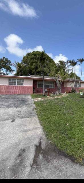 property at 171 SE 28th Ave