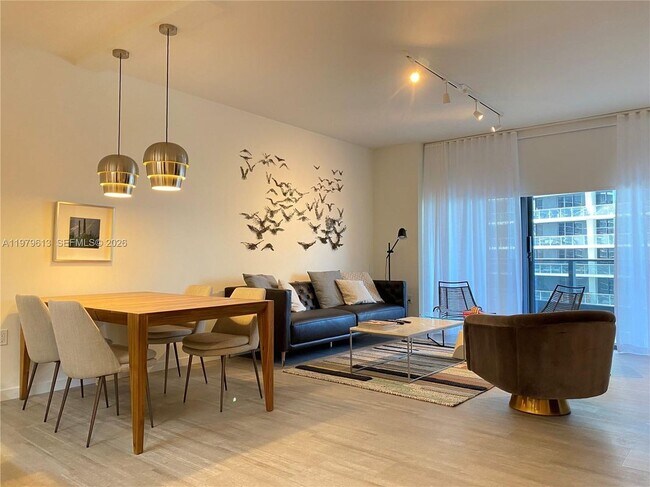 property at 1000 Brickell Plaza