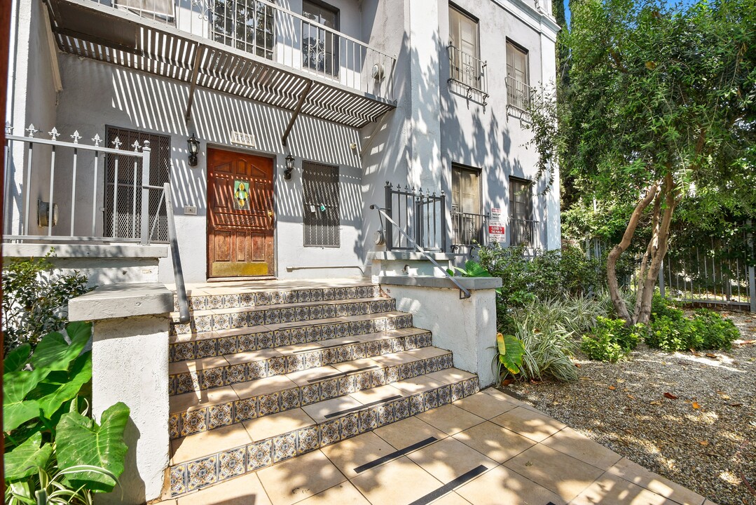 Cherokee Villas in Hollywood, CA - Foto de edificio