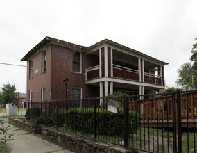 300 W 4th St in North Little Rock, AR - Building Photo - Building Photo