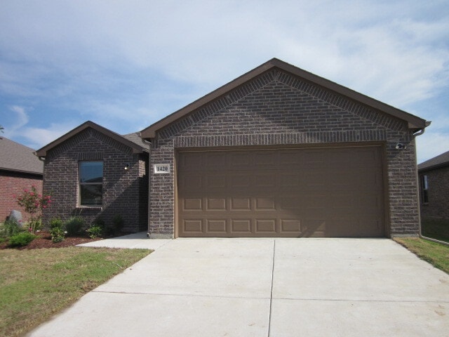 1420 Warringwood Dr in Greenville, TX - Building Photo - Building Photo
