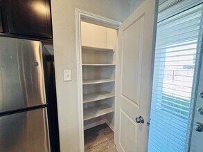 1302 Golden Barley Dr in Pflugerville, TX - Building Photo - Building Photo
