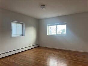 135 Neponset Ave, Unit 32 in Boston, MA - Building Photo - Building Photo