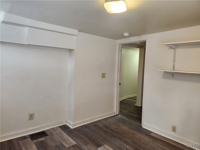 property at 410 Graves St