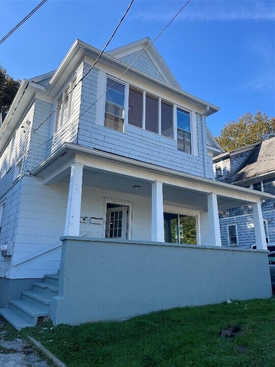 36 Frederick St in Binghamton, NY - Building Photo