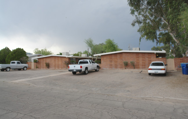 2631-2637 E Water St in Tucson, AZ - Building Photo - Building Photo