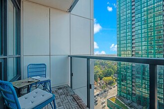 14 Glendora Ave in Toronto, ON - Building Photo - Building Photo