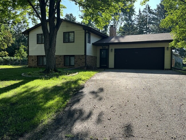 property at 7161 Riverview Terrace NE