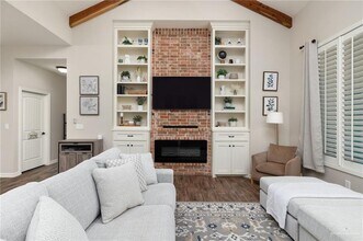 18 Windsor St in Edinburg, TX - Building Photo - Building Photo