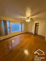 7528 N Claremont Ave in Chicago, IL - Building Photo