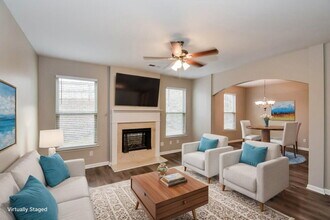 7083 Creeksong Dr in Douglasville, GA - Building Photo - Building Photo