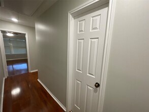 7110 Pembrough Ln in Katy, TX - Building Photo - Building Photo