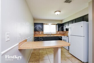 2721 NW 7th Terrace in Cape Coral, FL - Building Photo - Building Photo