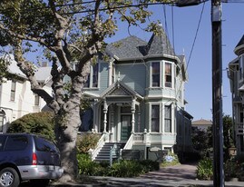 2149 Central in Alameda, CA - Building Photo