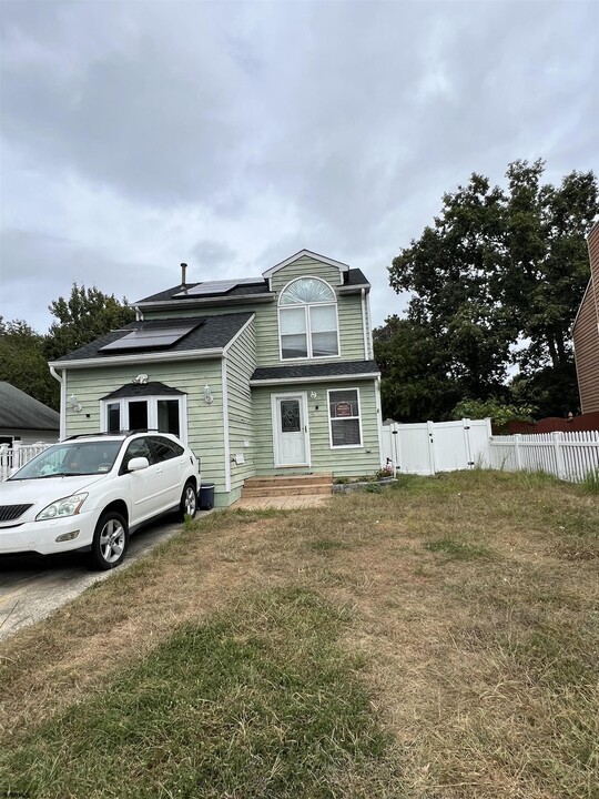 2 Heritage Terrace in Egg Harbor Township, NJ - Building Photo