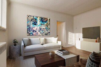 Sherbrooke Manor in Edmonton, AB - Building Photo - Building Photo