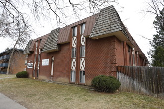 Princeton Apartments in Fort Collins, CO - Building Photo - Building Photo