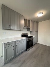 3542 E 6th St in Los Angeles, CA - Foto de edificio - Building Photo