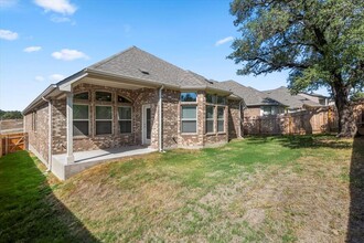 1425 Cole Ests Dr in Georgetown, TX - Building Photo - Building Photo