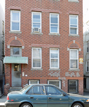 716 E 216th in Bronx, NY - Building Photo - Building Photo