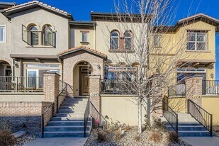 15549 W Washburn Ave in Denver, CO - Building Photo