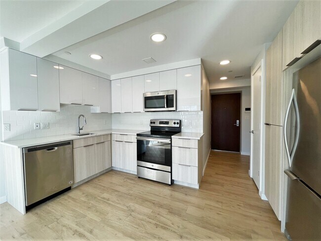 1 Soden Pl, Unit 504 in Cambridge, MA - Building Photo - Building Photo
