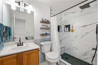 325 Roundup Cir in Edinburg, TX - Building Photo - Building Photo